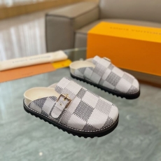 Louis Vuitton Slippers